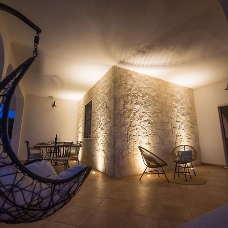 Villa Etoile - Charme & Relax With Pool Авола Экстерьер фото